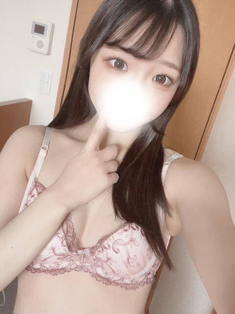 まり 山梨　風俗　デリヘル　 『ラブ＆ピース学園』（デリヘル）