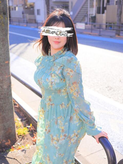 みお 人妻・若妻デリヘル レディプレイス(人妻デリヘル)