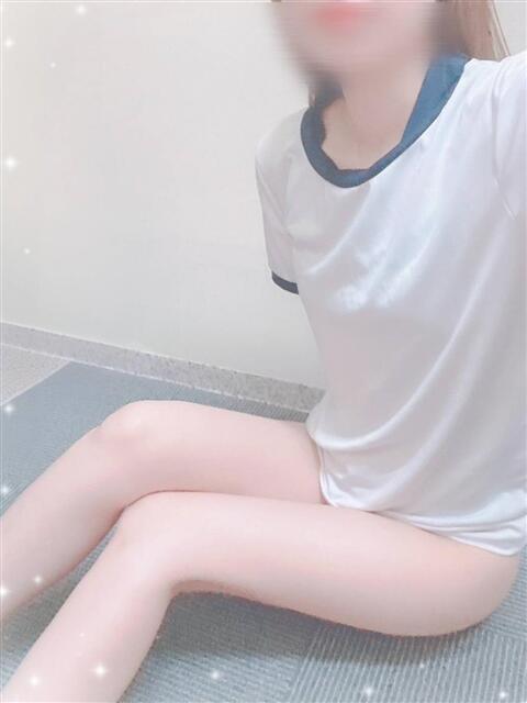 里桜-りお- 淫らなオンナ性体師・・・そして曖昧なひと時(本格派オイル性感マッサージ)(出張アロマエステ)