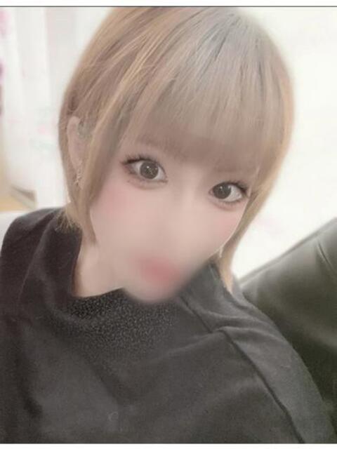 モナ(極)★エリア限定 人妻生レンタル（デリヘル）