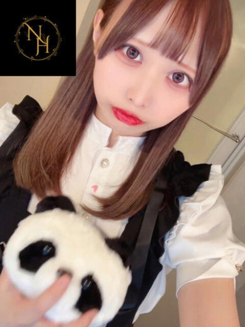 ねこ(ニューハーフ） 人妻生レンタル（デリヘル）