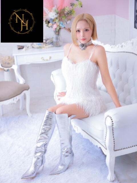 楓(ニューハーフ） 人妻生レンタル（デリヘル）