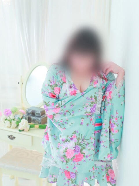 ココネ クレイジーホース(ツーショットキャバクラ)