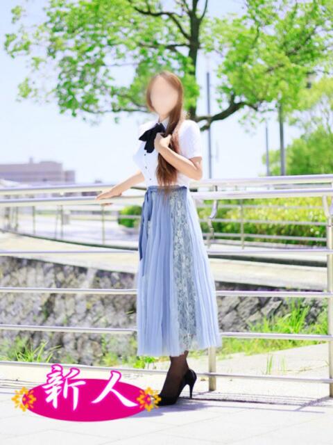 鈴原ゆずな こあくまな人妻・熟女たち横浜店(KOAKUMAグループ)(人妻・熟女デリヘル)