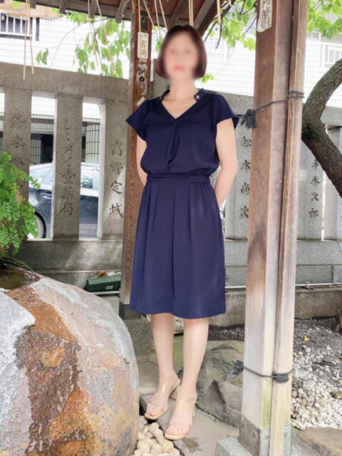 愛 鶯うぐ(人妻系熟女デリヘル)