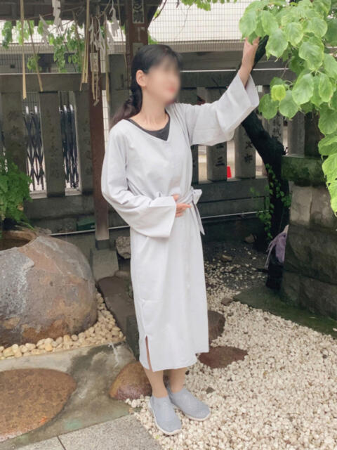 中山 鶯うぐ(人妻系熟女デリヘル)