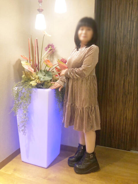 小野 鶯うぐ(人妻系熟女デリヘル)