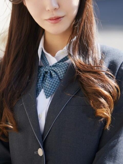 小栗もなか アナザーフワリー（高級デリヘル）