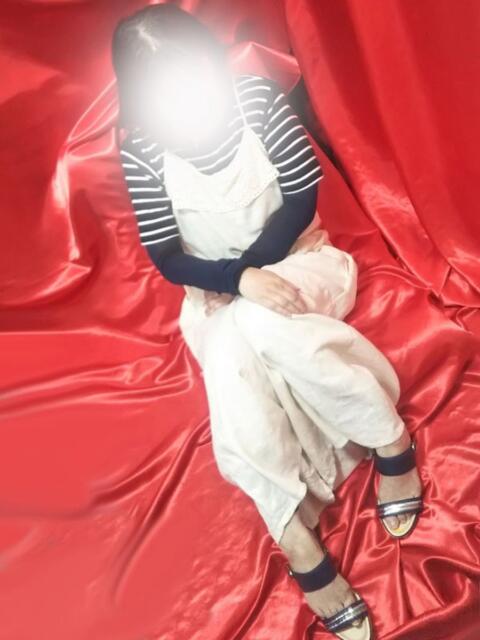 白川 変態美熟女お貸しします。（待ち合わせ型熟女デリヘル）