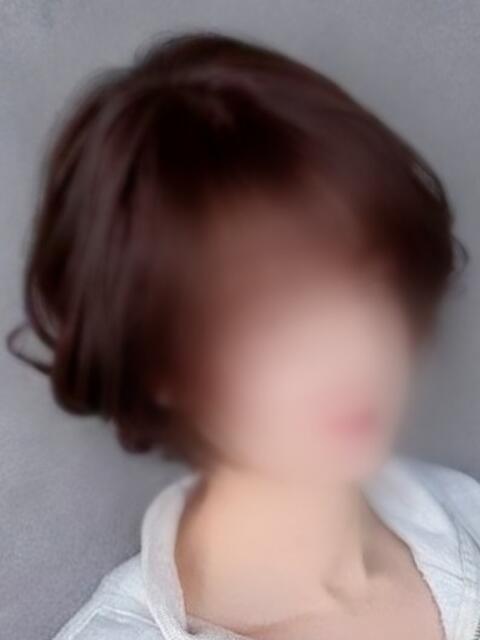 凜珂ーりんかー 月夜の桜(人妻デリヘル)