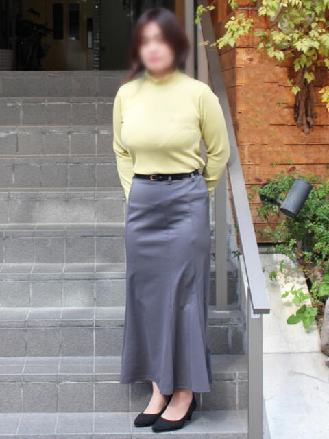 こい 完熟ばなな神戸・三宮店（待ち合わせ型熟女デリヘル）