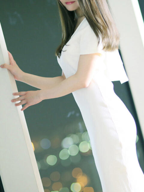 インペリアル・比菜子(ひなこ) グランドオペラ横浜（高級デリヘル）