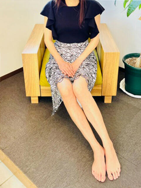 秋乃（あきの） おもてなし婦人（人妻系デリヘル）