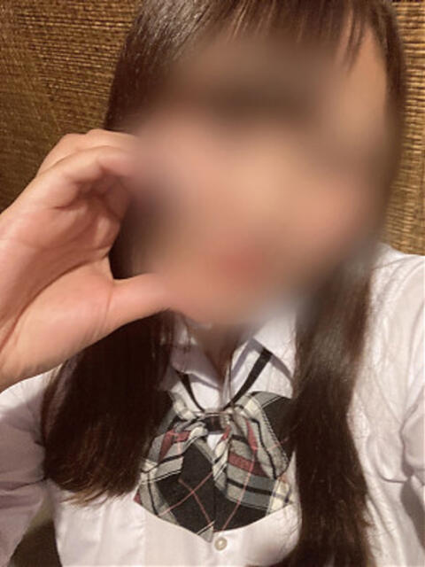 みさき 西川口ビデオdeはんど（店舗型ビデオBOX風手コキ店）