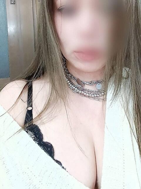 ゆうこ 人妻パラダイス（人妻デリヘル）