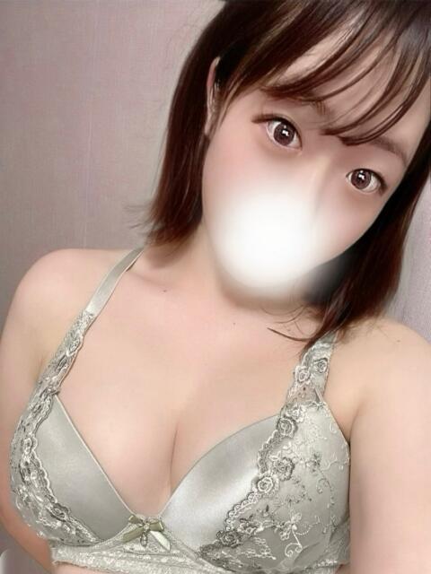 【新人】しゅり 神奈川小田原ちゃんこ(巨乳素人専門ぽっちゃり激安デリヘル)