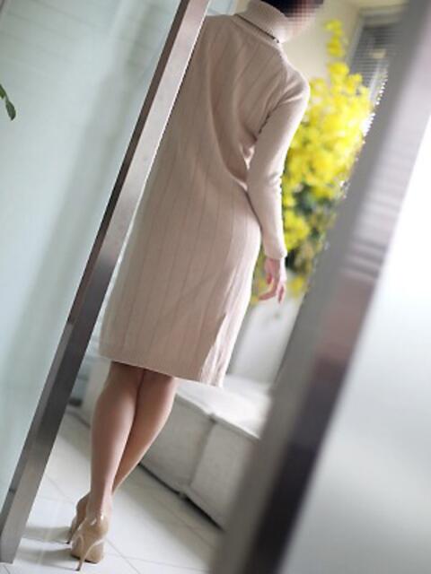 丘咲(おかざき) 熟女出逢い会 『百合の園』 五反田店(熟女デリヘル)