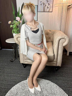 白雪 熟女待機所 厚木店（本厚木/デリヘル）