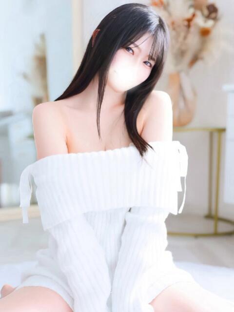 えま★完全未経験のド素人美少女 Chloe五反田本店 S級素人清楚系デリヘル(デリヘル)