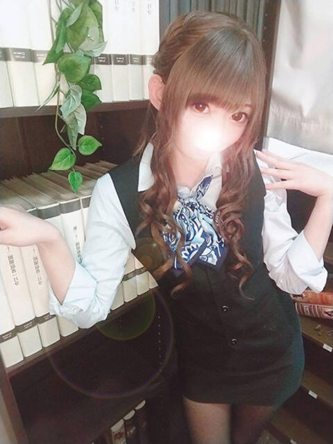 琥代美(こよみ) あなたの妻(人妻系デリヘル)