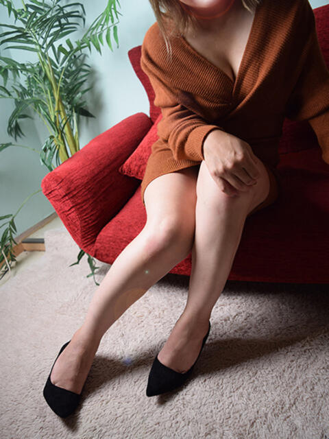 歩衣（あい） あなたの妻（人妻系デリヘル）