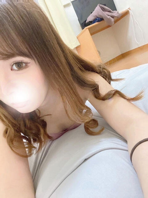 亜美菜(あみな) あなたの妻(人妻系デリヘル)