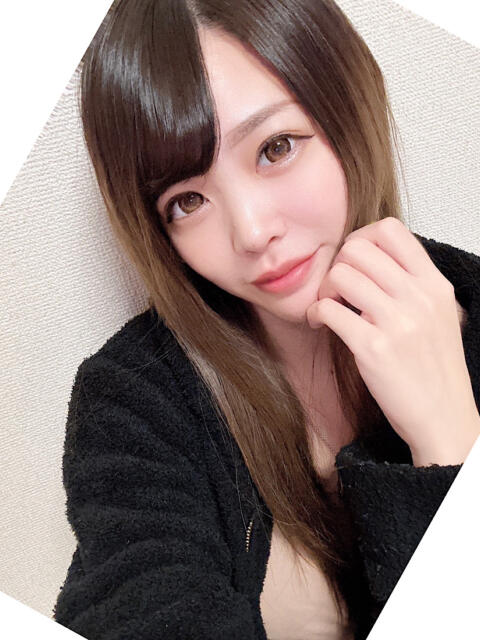 《栞里》しおり BABY DOLL（デリヘル）