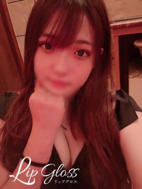 うい♡新人 Lip Gloss(リップグロス)（デリヘル）