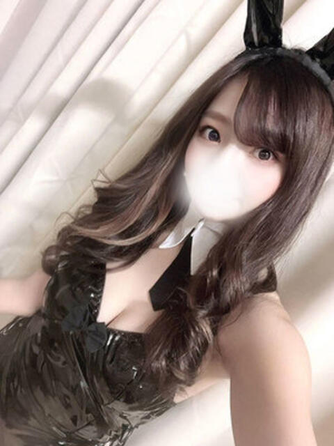 平岡まよ 断りきれない美人マッサージ嬢たち（デリヘル＆エステ）