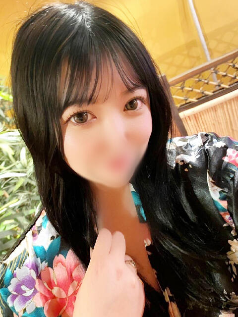 なみ 紅(くれない)（セクキャバ）