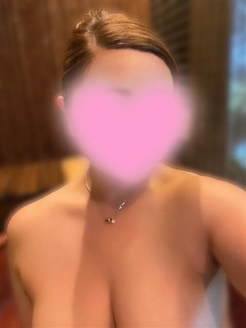 めぐみ 沖縄素人図鑑（デリヘル）