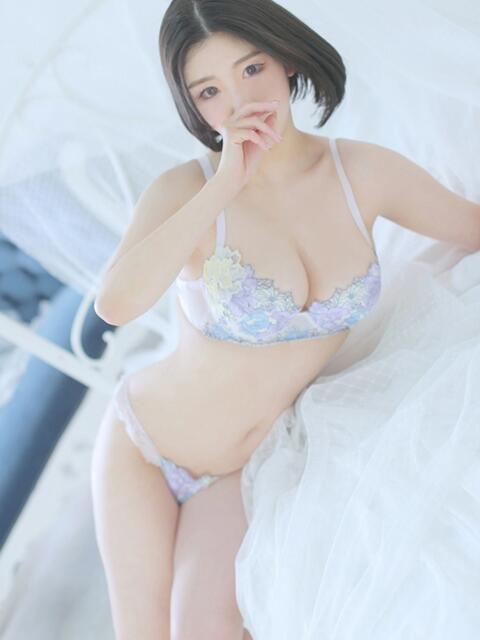 いつか クラブ バレンタイン大阪(素人美女専門デリヘル)