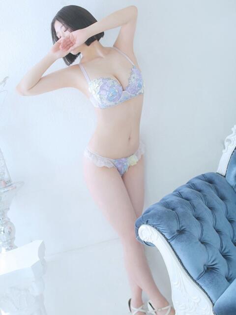 いつか クラブ バレンタイン大阪(素人美女専門デリヘル)