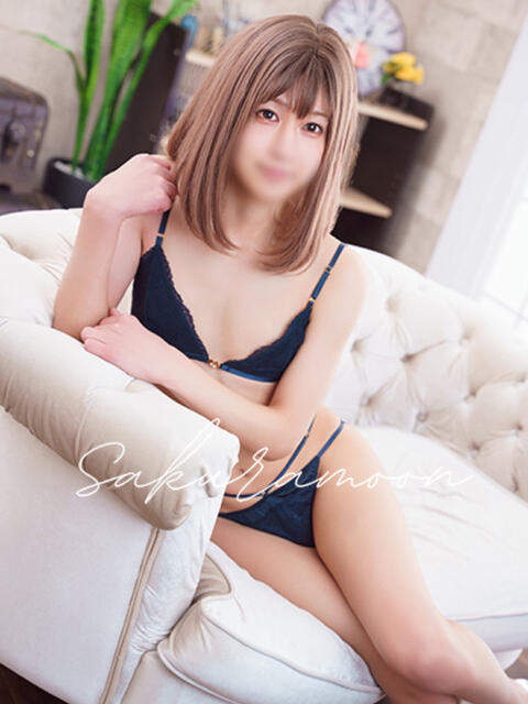 なぎさ サクラムーン(ニューハーフデリヘル)