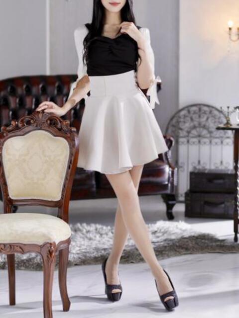 小栗優香 青山ヴェルグ(高級デリヘル)