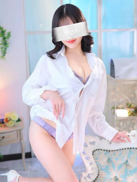 奈緒(花嫁) Yシャツと私(ソープランド)