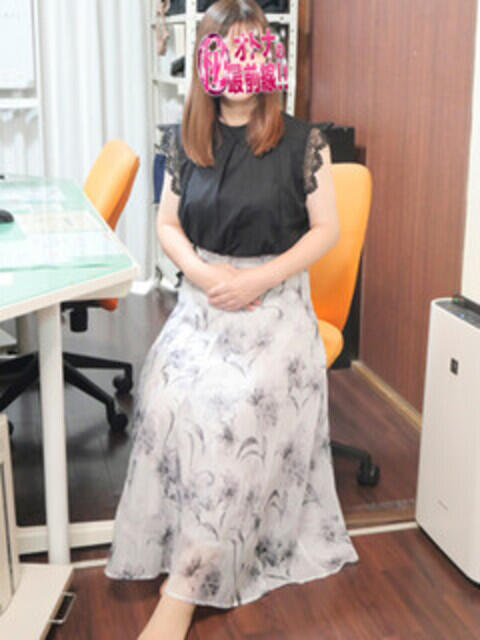 モモカ オトナのマル秘最前線!!(デリヘル)