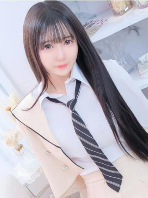 みん E+アイドルスクール品川店(デリヘル)