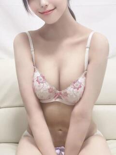 月見　ひなの 業界未経験のモデル系イイ女専門店 ANECAM（五反田/デリヘル）