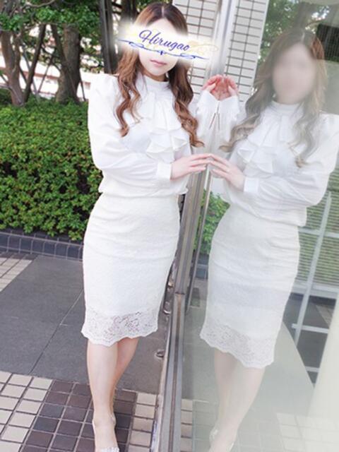 唯衣 昼顔妻 五反田店（人妻系デリヘル）