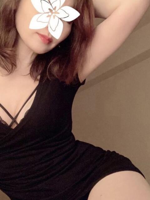 渚【なぎさ】 美魔女セラピー（【非風俗】メンズエステ）