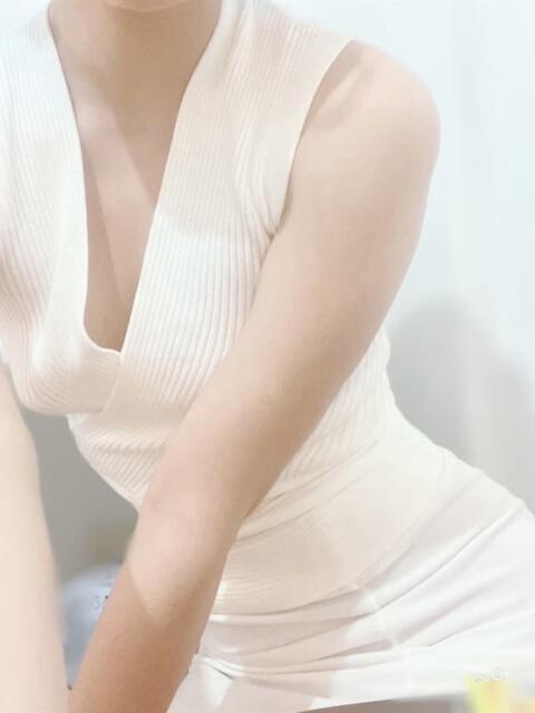 奈美（なみ） Shiny（【非風俗】メンズエステ）