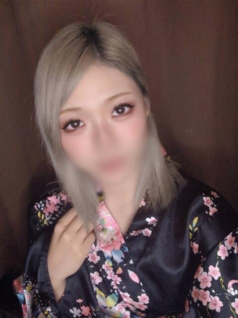 まりね メイドde本舗（店舗型ヘルス）