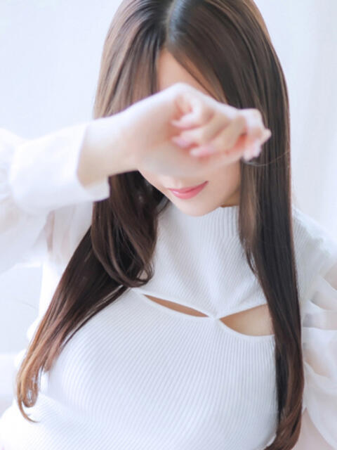 真琴(まこと) グランドオペラ東京（高級デリヘル）