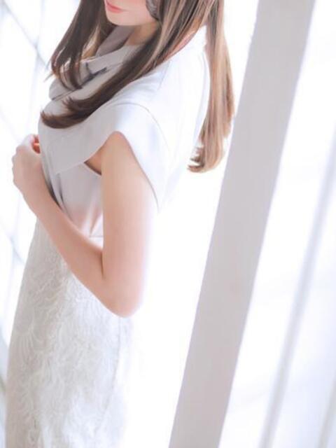 真奈美(まなみ) グランドオペラ東京（高級デリヘル）