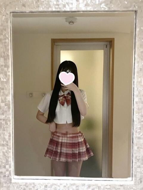 新18歳まひろ 派遣型JKリフレ ぷるぷる横浜（派遣型リフレ）