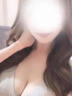 月（つき） Shiny（博多/メンズエステ）