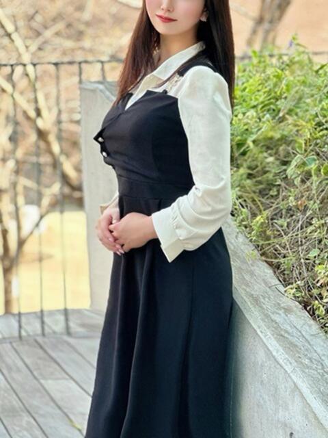 水瀬さとみ 月の真珠-五反田-(デリヘル(人妻若妻専門店))