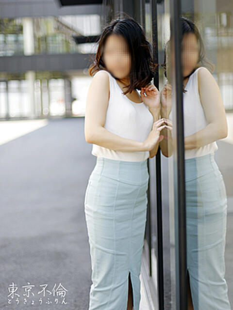 浅川琴奈(ことな) 東京不倫~とうきょうふりん~(人妻デリヘル)