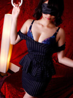 にいな コスプレ痴漢電車（池袋/ホテヘル）